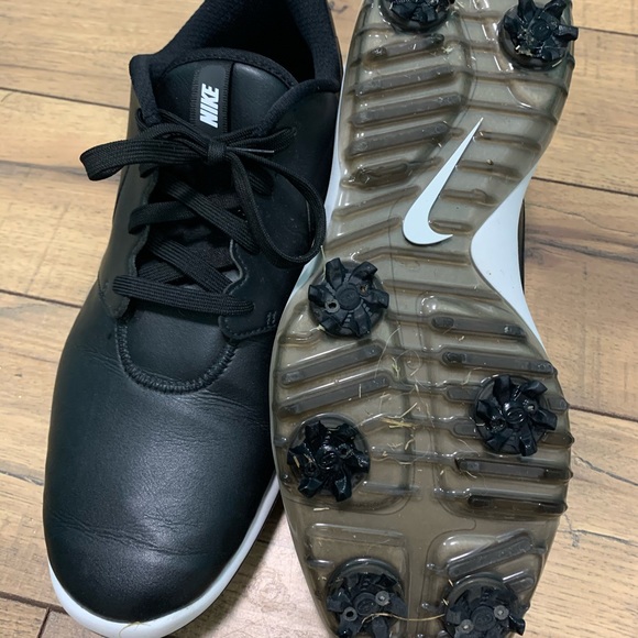 Nike Other - Golf cleats